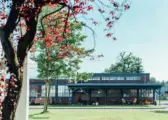 Terras op een bedrijventerrein in Best met ondernemers